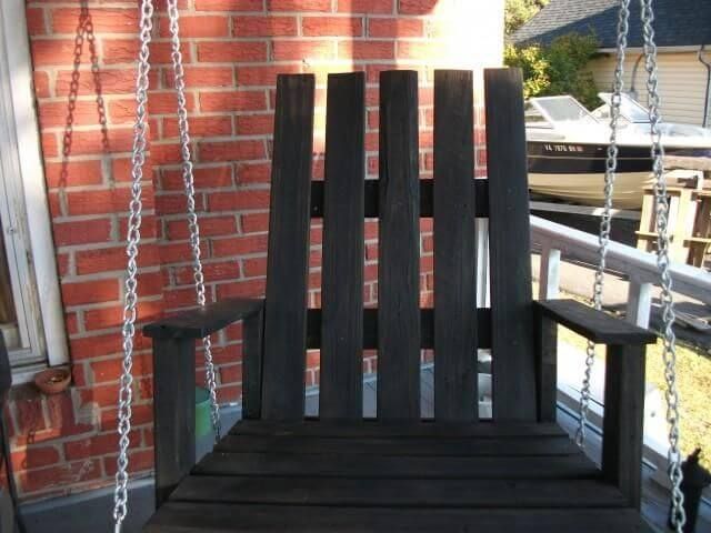 Pallet swing chair