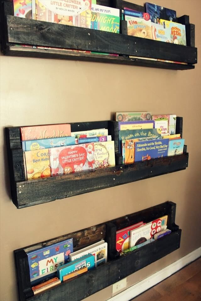 Pallet Bookshelves