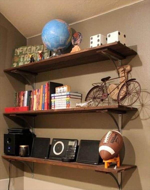 recycled pallet room wall shelf