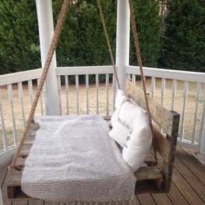 recycled pallet bed swing