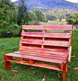Bench Made From Pallets