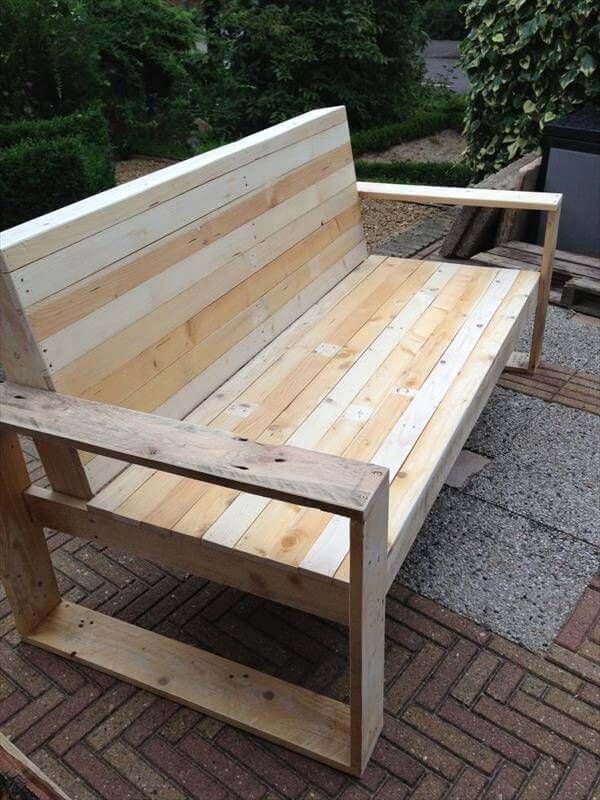 making outdoor furniture from pallets