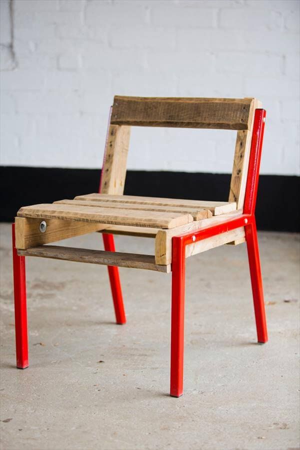 reclaimed pallet chair