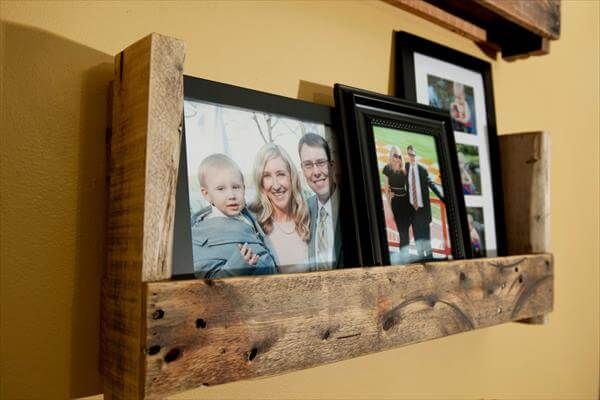reclaimed pallet picture shelf