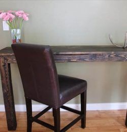recycled pallet breakfast table