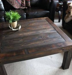 rustic pallet wooden coffee table