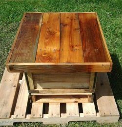 rustic pallet mini table