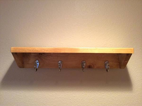reclaimed pallet shelf and rack