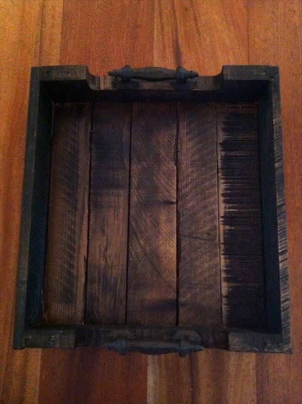 reclaimed pallet rustic tray