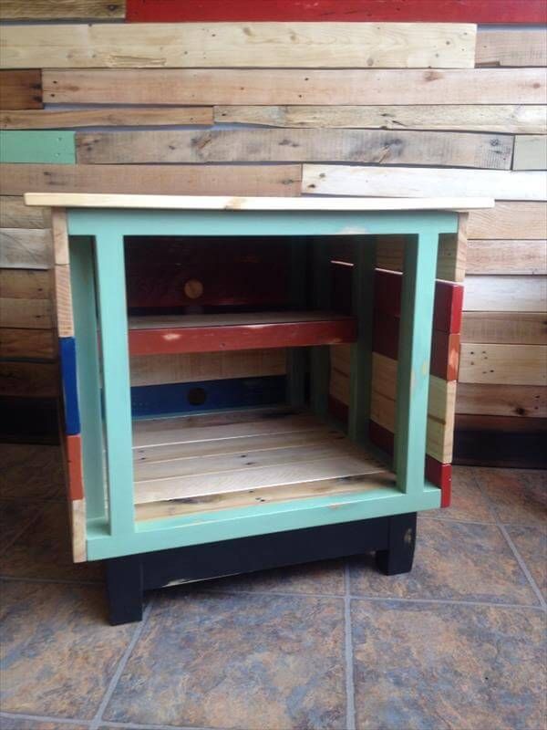 diy colorful pallet TV stand