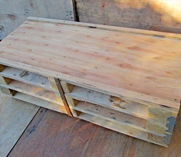 rustic pallet coffee table with casters