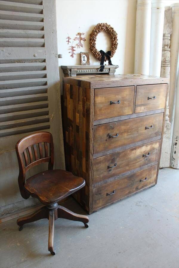 recycled pallet dresser 