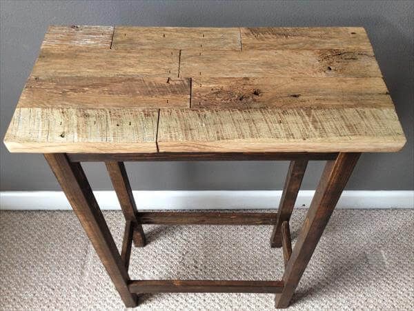 upcycled pallet side table
