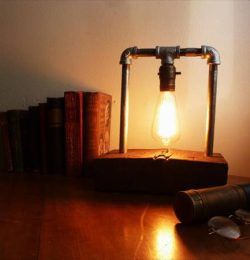 recycled pallet industrial Edison light lamp