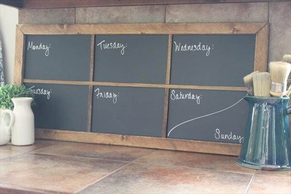 upcycled pallet chalkboard