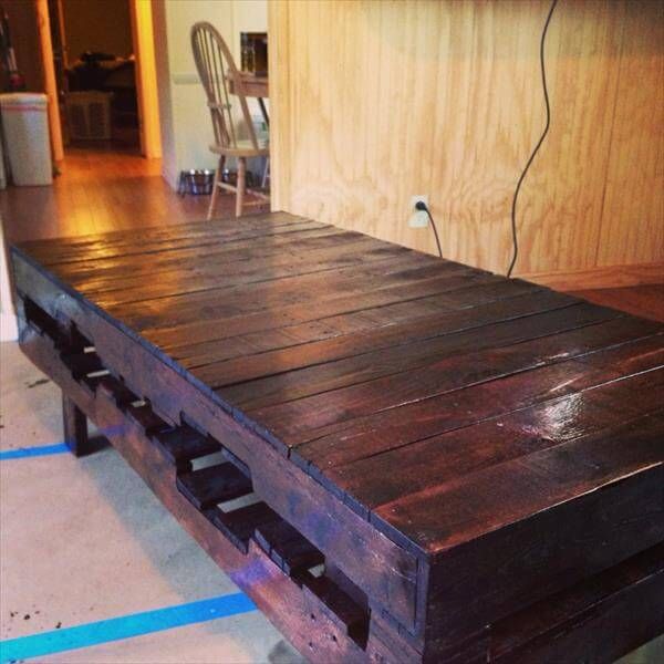 recycled pallet antique stained coffee table