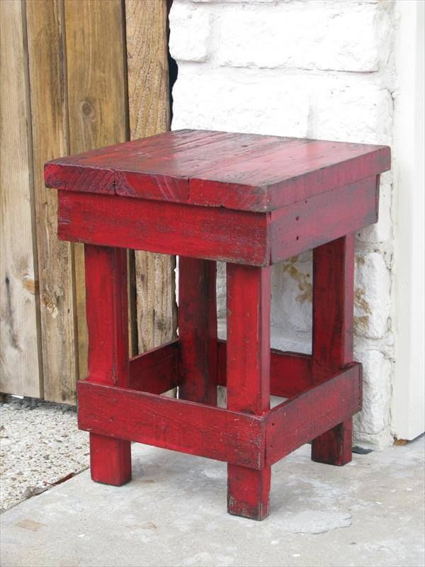 upcycled pallet red side table 