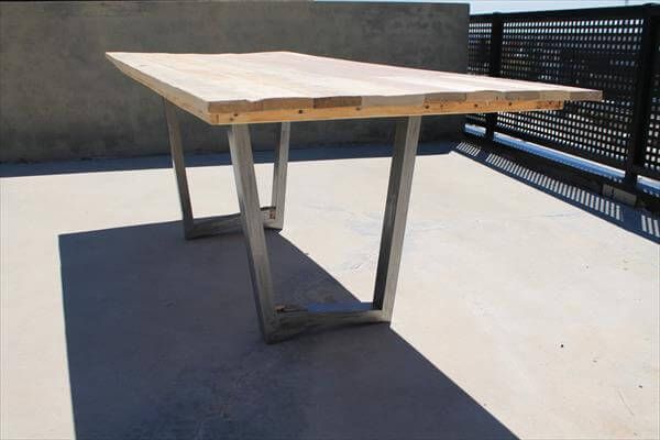 upcycled pallet dining table with metal legs