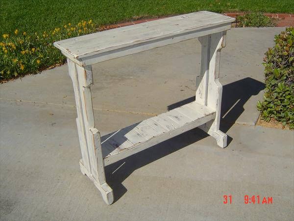 upcycled pallet sofa side table and entry way table