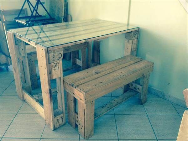 no-cost pallet desk and table