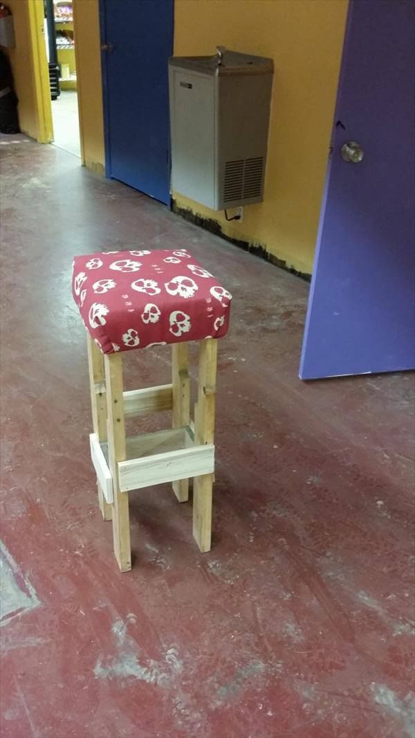 resurrected pallet stool
