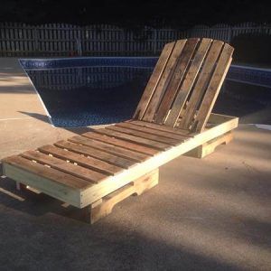 recycled pallet outdoor lounge chair