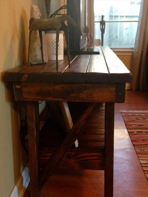repurposed pallet media table and TV stand