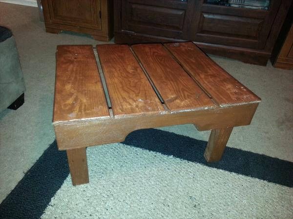 recycled pallet mini table and foot stool