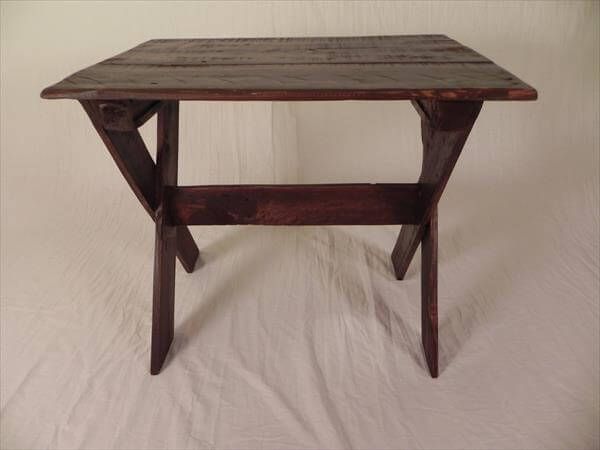repurposed pallet side table