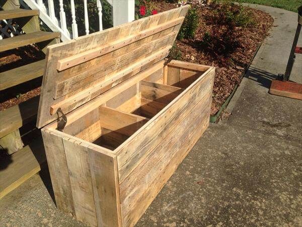 reclaimed pallet large chest with compartments