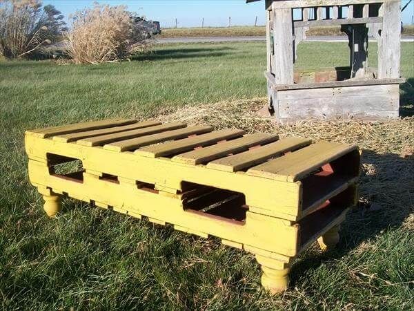 pallet coffee table and bench
