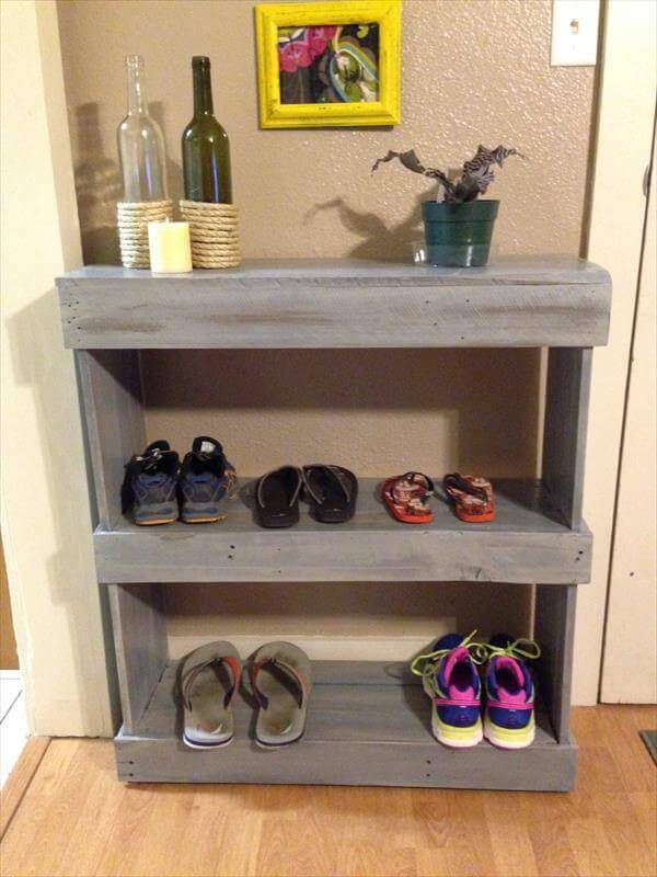 recycled pallet shoes shelf