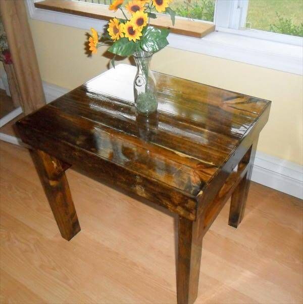 refurbished pallet walnut stained end table