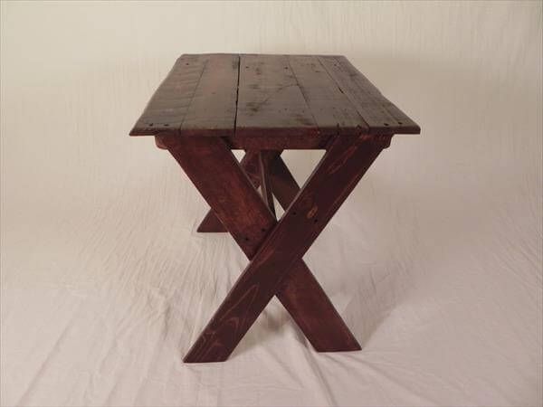 rustic yet modern pallet side table