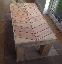 recycled pallet wood chevron bench
