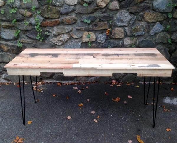 reclaimed pallet desk with metal hairpin legs