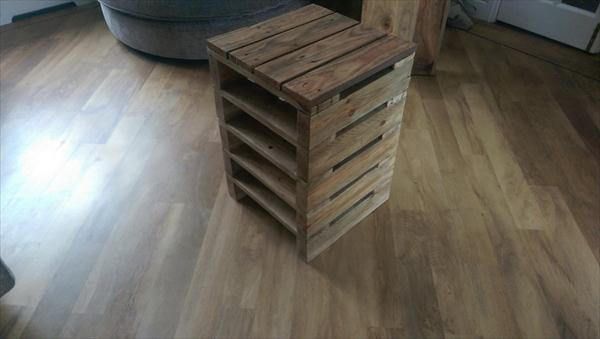 upcycled pallet bedside table and nightstand