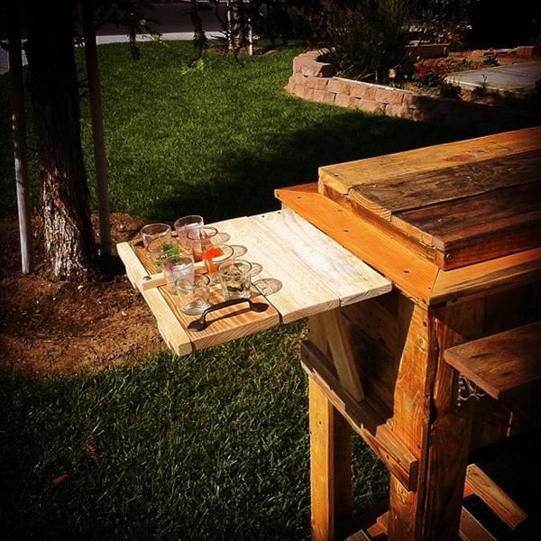 reclaimed pallet ice chest
