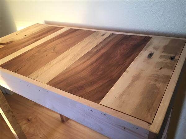 recycled dual wood toned pallet side table