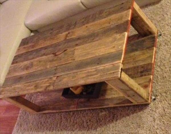 reclaimed pallet coffee table with 2 levels