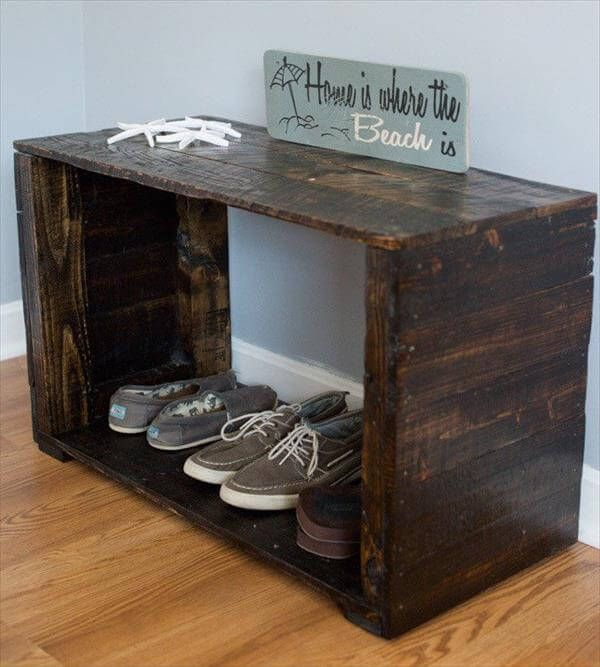 reclaimed pallet mudroom bench and shoes rack