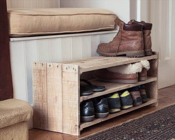 recycled pallet shoes rack