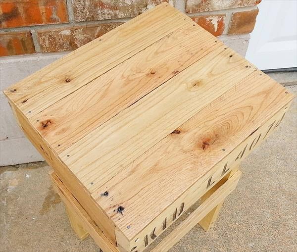 rustic yet modern pallet nightstand and side table