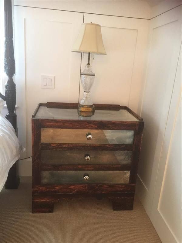 recycled pallet and mirror nightstand