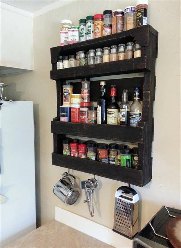 rustic pallet kitchen spice rack