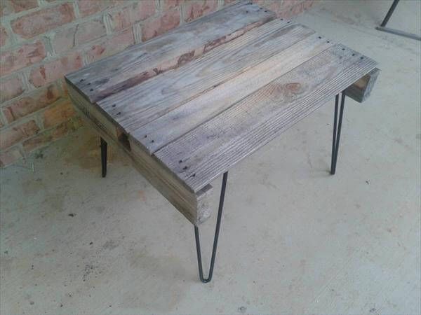 reclaimed pallet rustic coffee table with metal hairpin legs