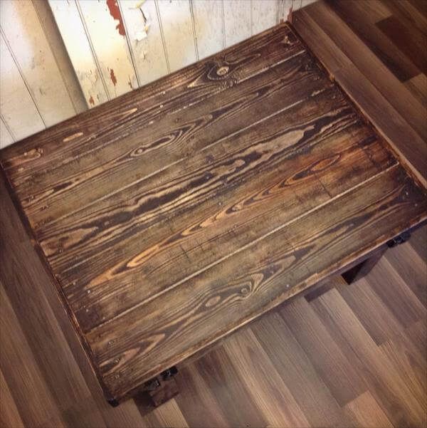 wooden pallet stained coffee table