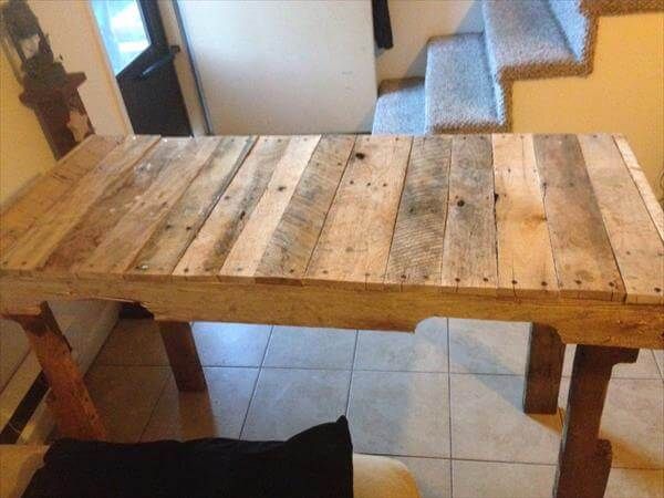 wooden pallet desk with side tabletop and storage cubby