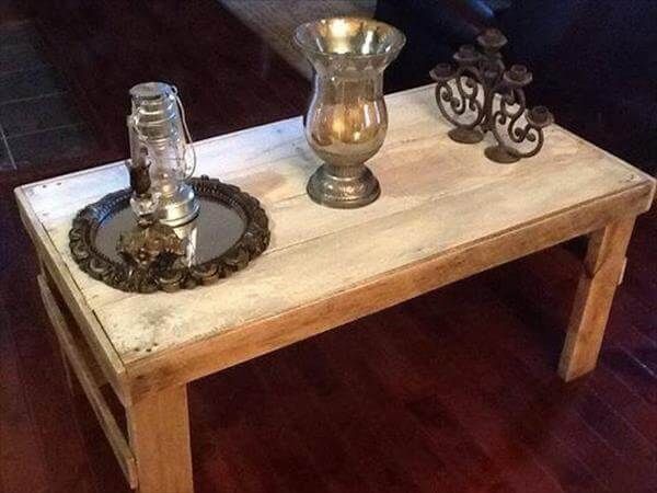 recycled pallet primitive coffee table