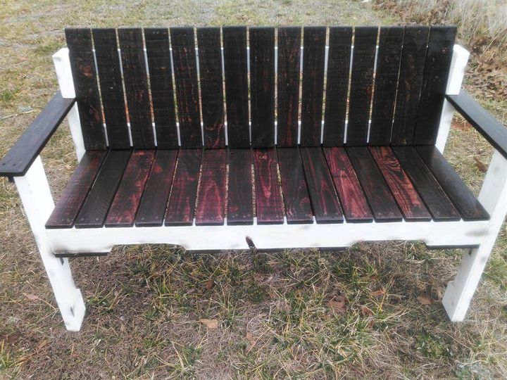 Recycled pallet porch or patio bench